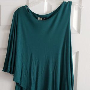 WH/BM one shoulder asymmetrical top